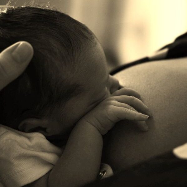 Oakland County Newborn breastfeeding